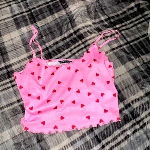 Only worn once to take pics in but it’s very cute and nice to take pictures!!